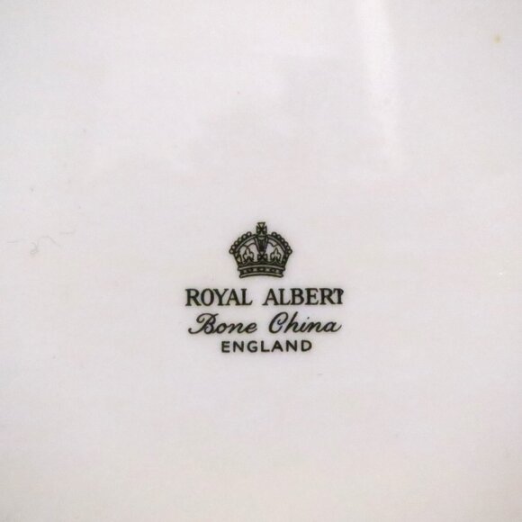 Royal Albert Yellow Primrose 11.5" Sandwich Tray Platter Bone China England - Picture 6 of 6